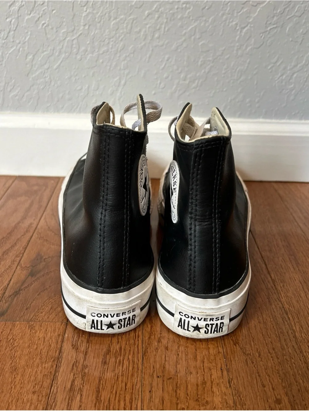 Converse Chuck Taylor Sneakers High Top Platform Leather Women’s Size 7.5 Black - Picture 7 of 12